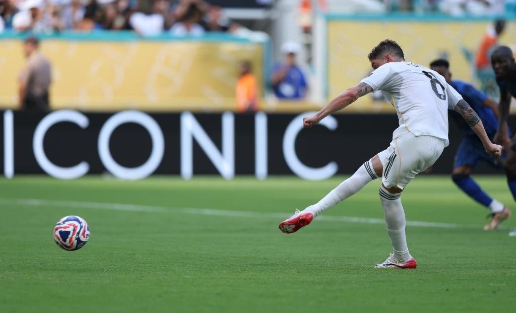 简直是即插即用！湖人二队替补投手进入先发后立刻拿下了高分？